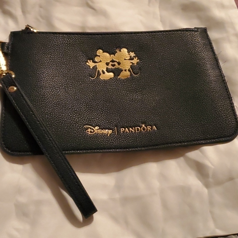 Disney/Pandora Navy Mickey Minnie Mouse Wristlet